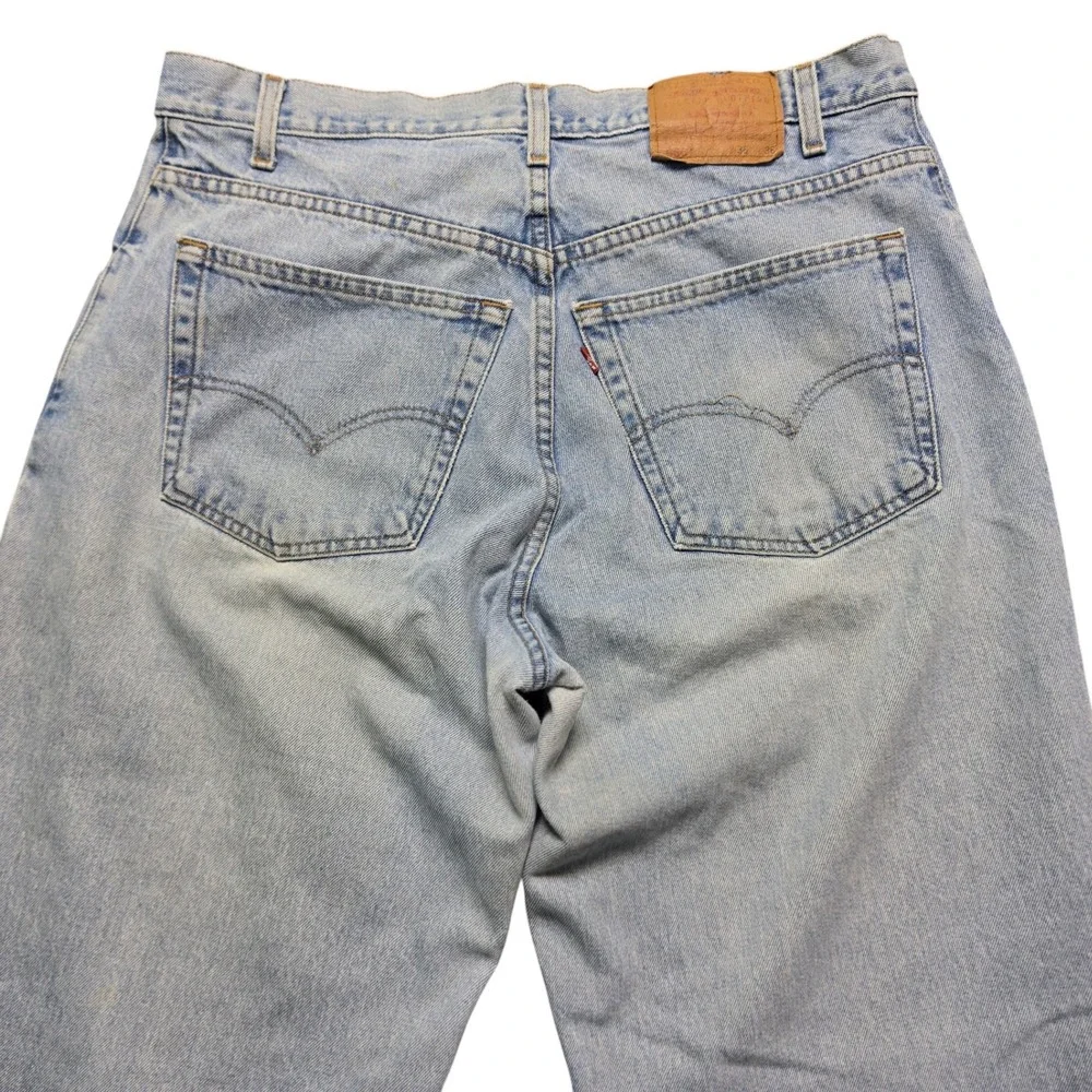 90s Skateboarding Loose Fit Tapered Leg Jeans Mens 36x36 Light Wash Levis 560
